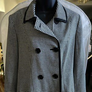 Double Breasted Houndstooth Blazer